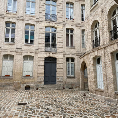 Appartement 3 pièces 820 €
