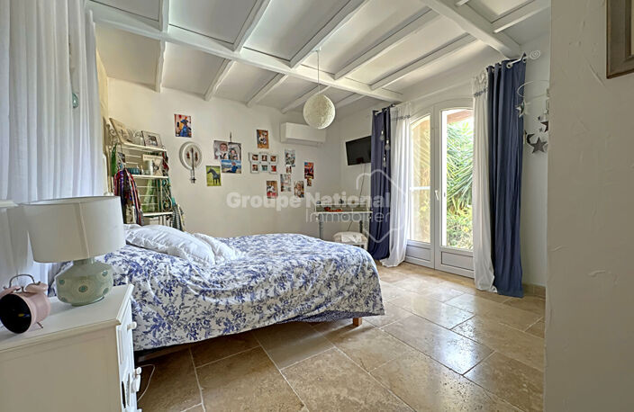 A vendre Campagne Arlésienne Villa  T10 — photo 5