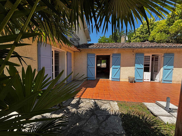 Maison de village avec jardin, VERDUN — photo du bien