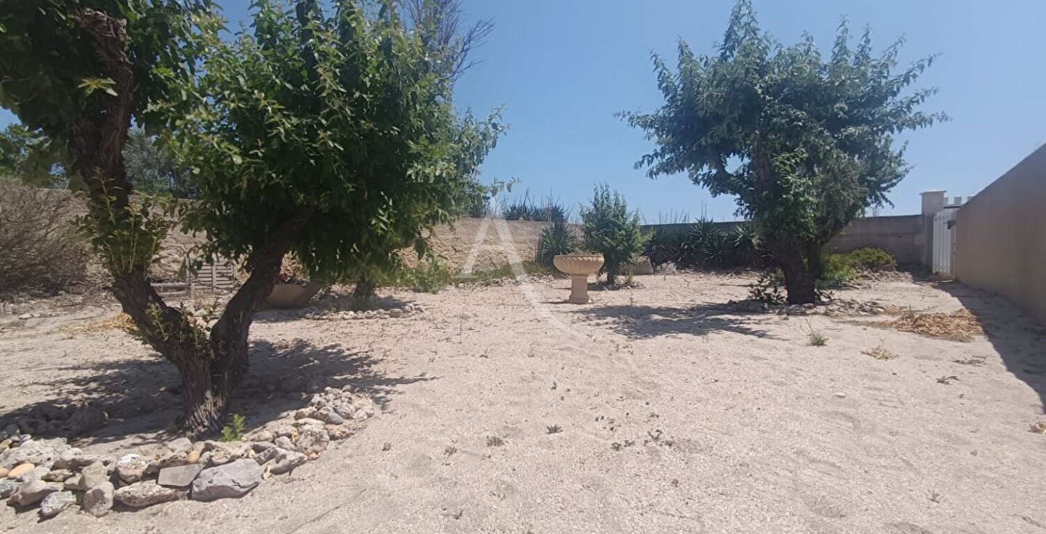 Frontignan plage (1ère ligne) - Maison de type 4 de 103M² avec garage — photo 1