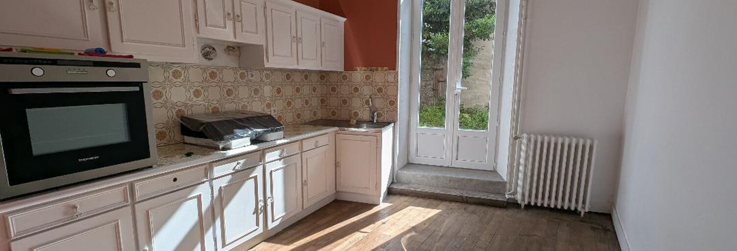 Maison 4 Pièces 104 m² à vendre à Saint-Yrieix-la-Perche (87500)