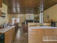 Maison de village donnant sur une belle place. — photo 3