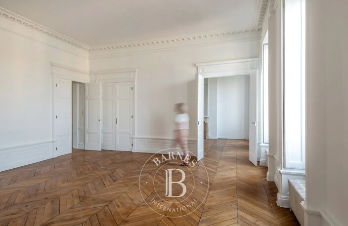 Lyon 5ᵉ – Vieux Lyon – Appartement d'angle de 203 m² – Vues Saône et Palais Saint-Jean — photo 5