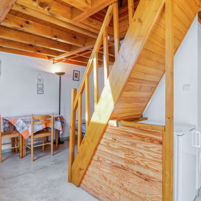 Appartement 3 pièces 85715 €