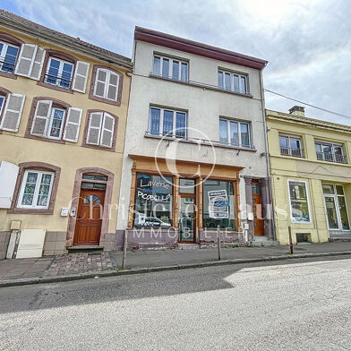 Immeuble  216000 €