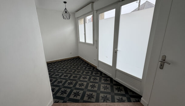 Bureau 3 pièces  à louer Saint-Pierre-des-Corps 37700