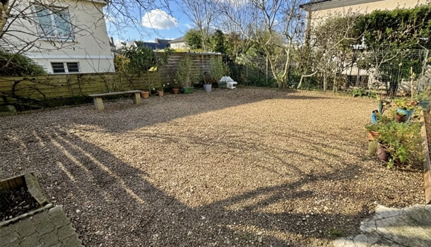 Local commercial 3 pièces  à louer Saint-Pierre-des-Corps 37700