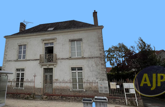 Maison de maître Hyper centre Nort sur Erdre — photo 2