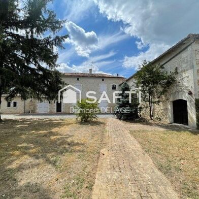 Maison 9 pièces 299900 €