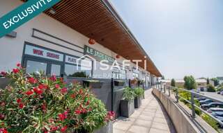 Commerce 5 Pièces 225 m² à vendre à Venelles (13770)