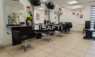 Commerce  60 m² à vendre à Villiers-Charlemagne (53170)