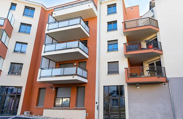 MONTROND LES BAINS CENTRE APPARTEMENT NEUF F3 + BALCON — photo 4