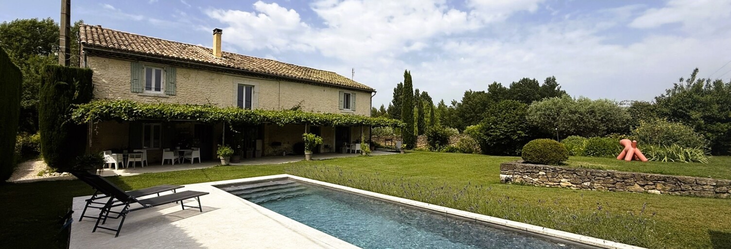 Maison 8 Pièces 245 m² à vendre à Suze-la-Rousse (26790)