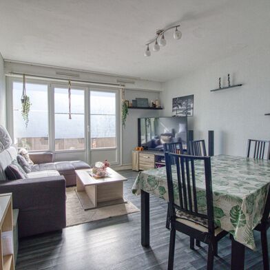 Appartement 5 pièces 192000 €