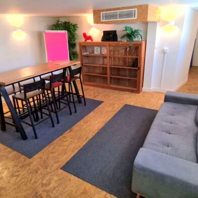 Commerce  619000 €