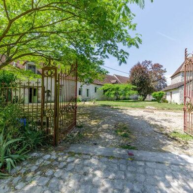 Maison 16 pièces 468000 €