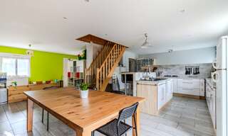 Maison 6 Pièces 185 m² à vendre à Saint-Denis-de-Pile (33910)