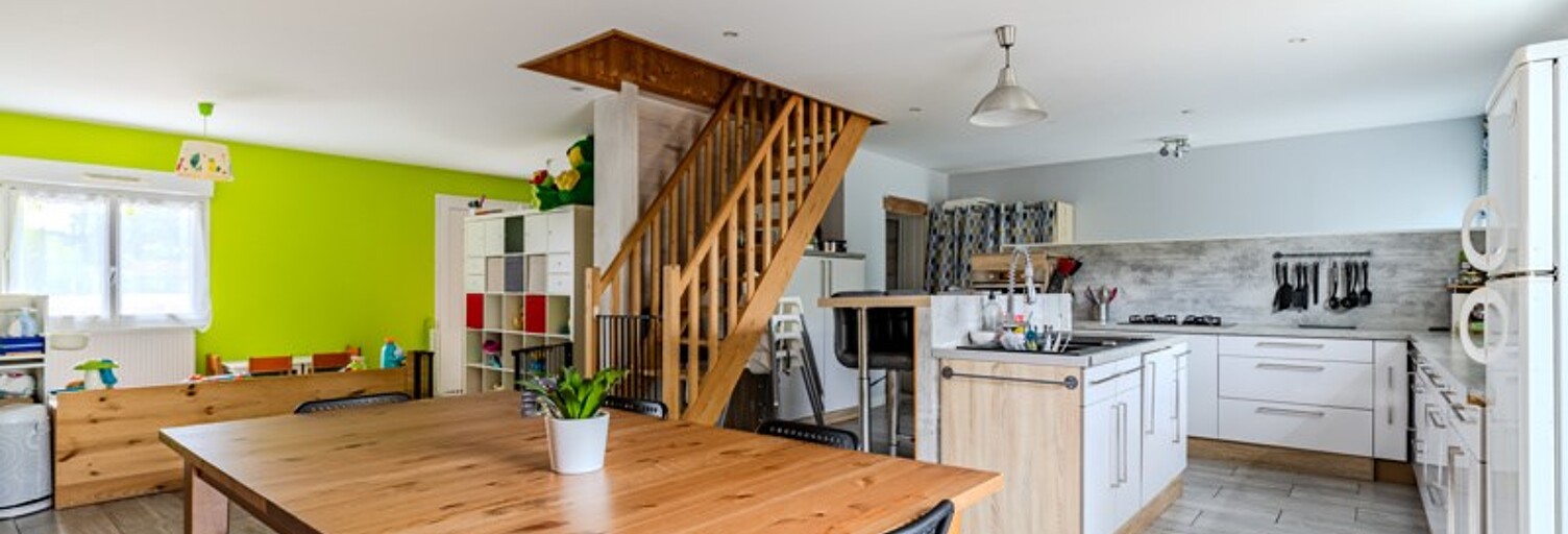 Maison 6 Pièces 185 m² à vendre à Saint-Denis-de-Pile (33910)