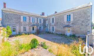 Maison 8 Pièces 233 m² à vendre à Nalliers (85370)