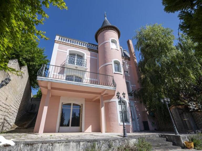 Maison 7 pièces 230 m² — photo 1