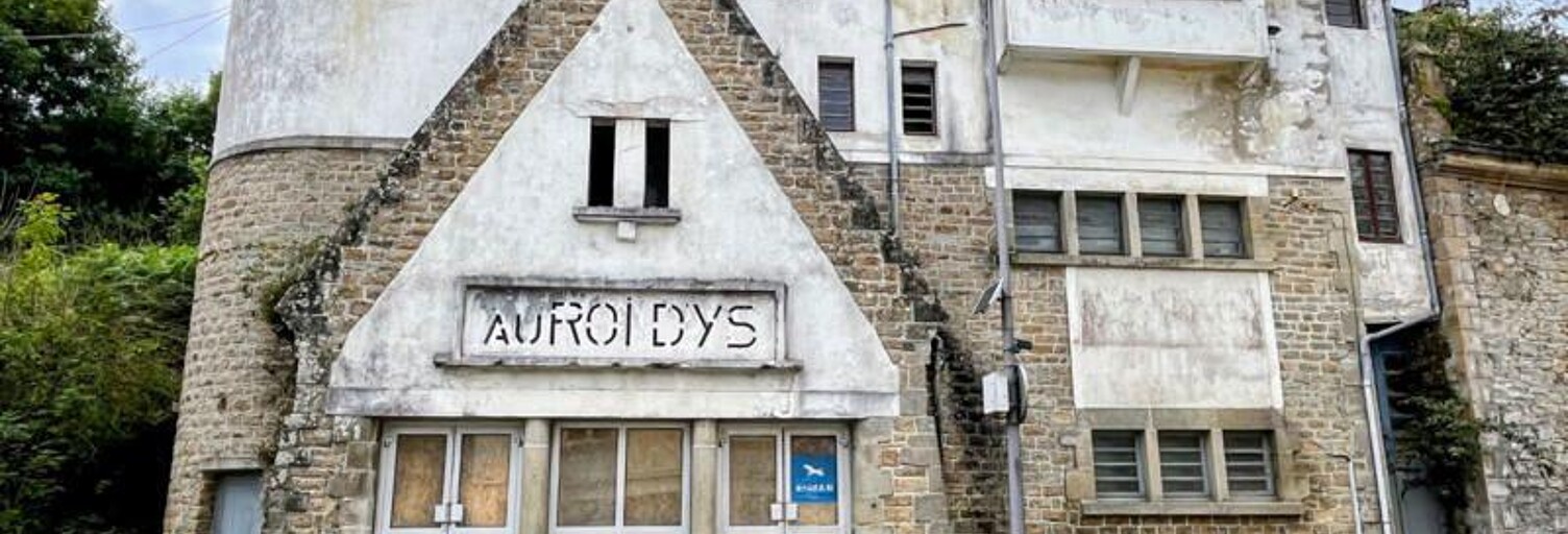 Immeuble   m² à vendre à Audierne (29770)