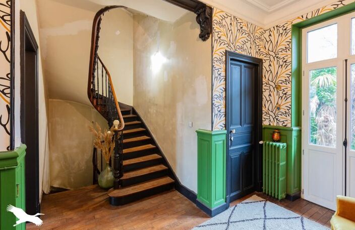 Hôtel Particulier de 6 pièces principales — photo 4