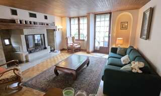 Maison 7 Pièces 141 m² à vendre à Azerat (24210)