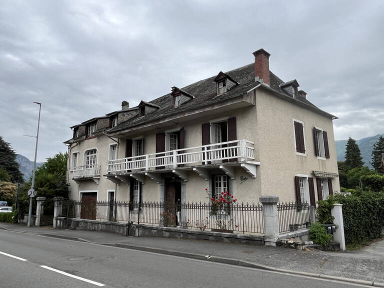 Maison 11 pièces 300 m² — photo 1