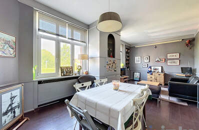  Croisé Laroche : bel emplacement pour cet appartement avec — photo du bien