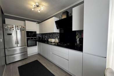 Appartement 4 pièces 245000 €