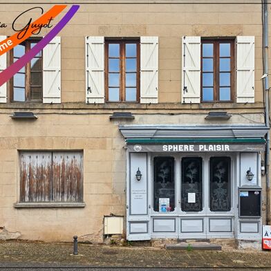 Maison 8 pièces 106000 €