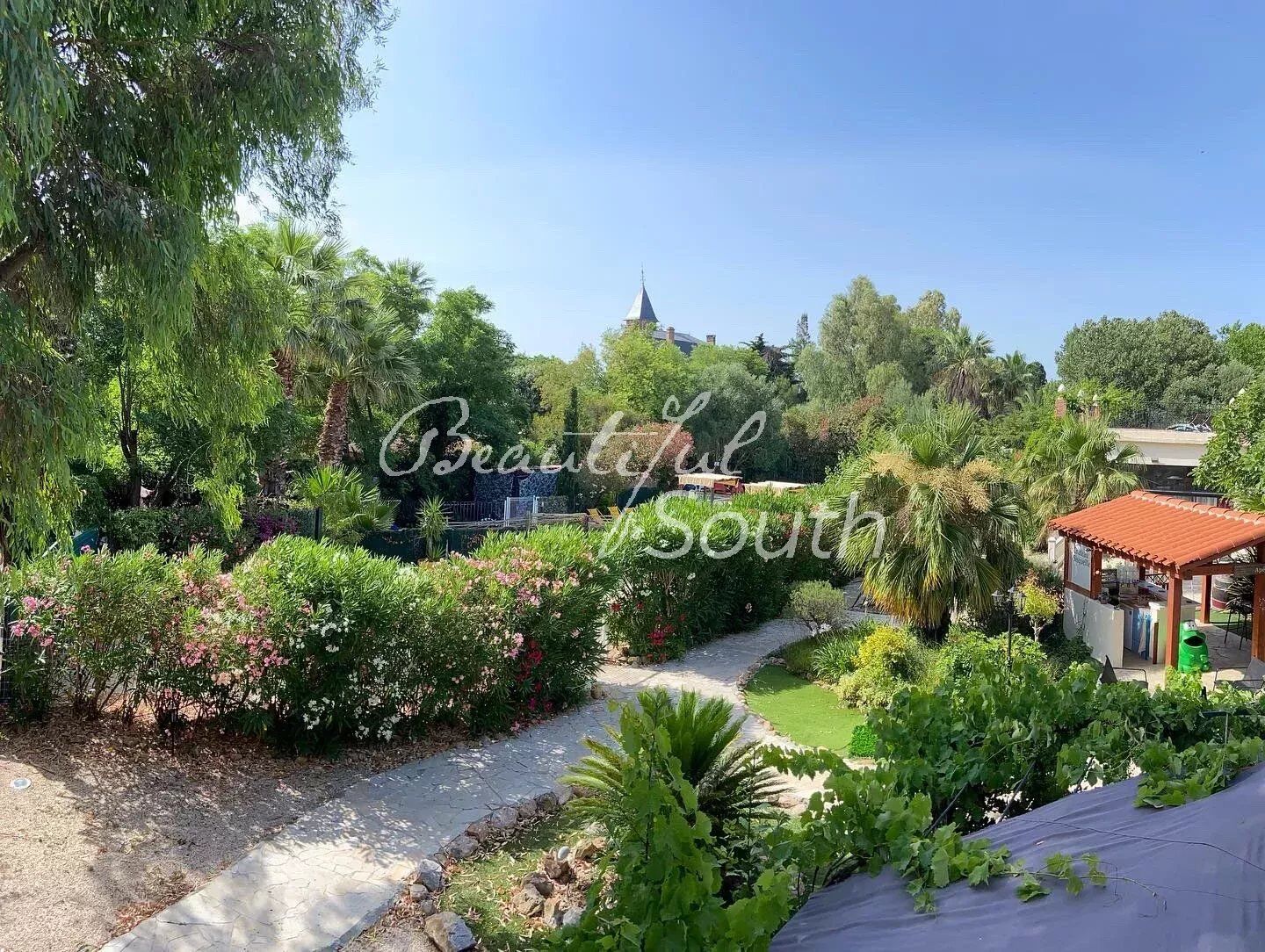 Villa / Maison  T27 à vendre Perpignan 66000