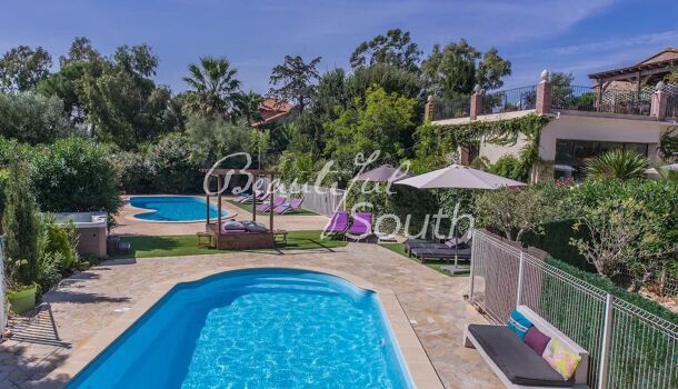 Villa / Maison 27 pièces  à vendre Perpignan 66000