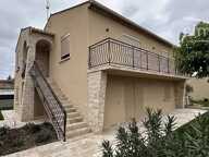 T4 de 110 m² avec jardin et deux places de stationnement — photo 4