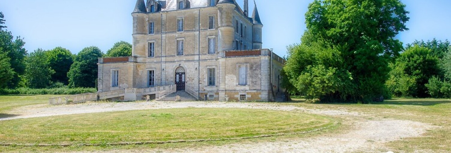 Maison 16 Pièces 843 m² à vendre à Chantonnay (85110)