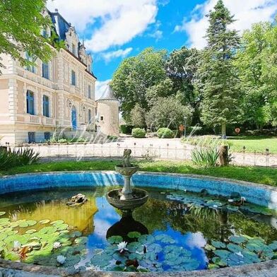 Maison 50 pièces 2970000 €