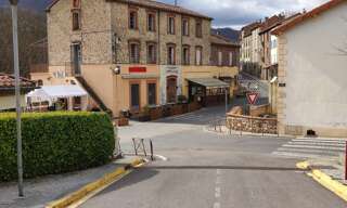 Immeuble  1200 m² à vendre à Saint-Laurent-de-Cerdans (66260)