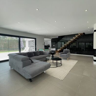 Maison 7 pièces 787500 €