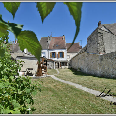 Maison 5 pièces 142000 €