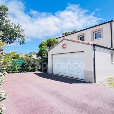 Maison 5 pièces 499000 €