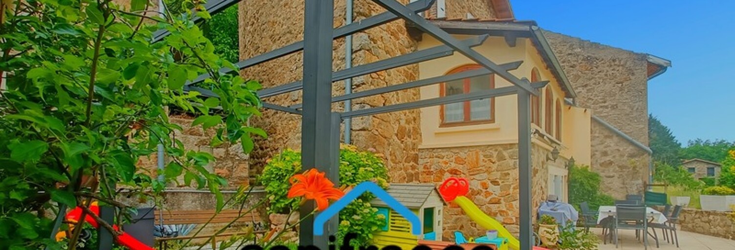 Maison 5 Pièces 108 m² à vendre à Vocance (07690)