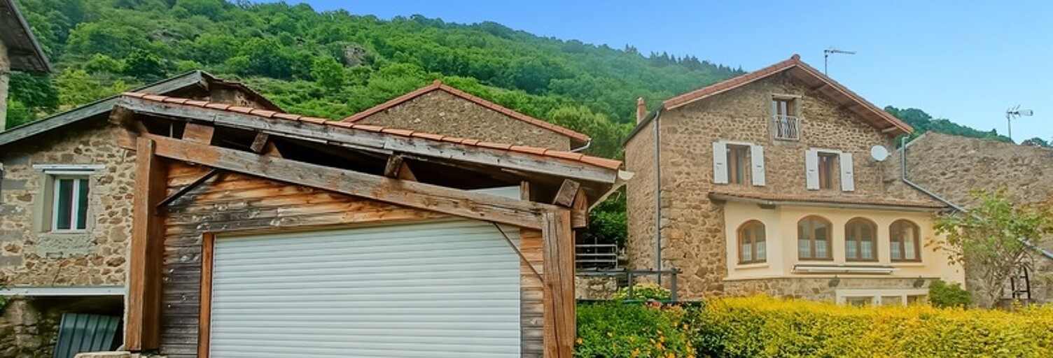 Maison 5 Pièces 108 m² à vendre à Vocance (07690)