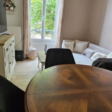 Appartement 3 pièces 950 €