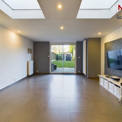 Maison 4 pièces 1350 €