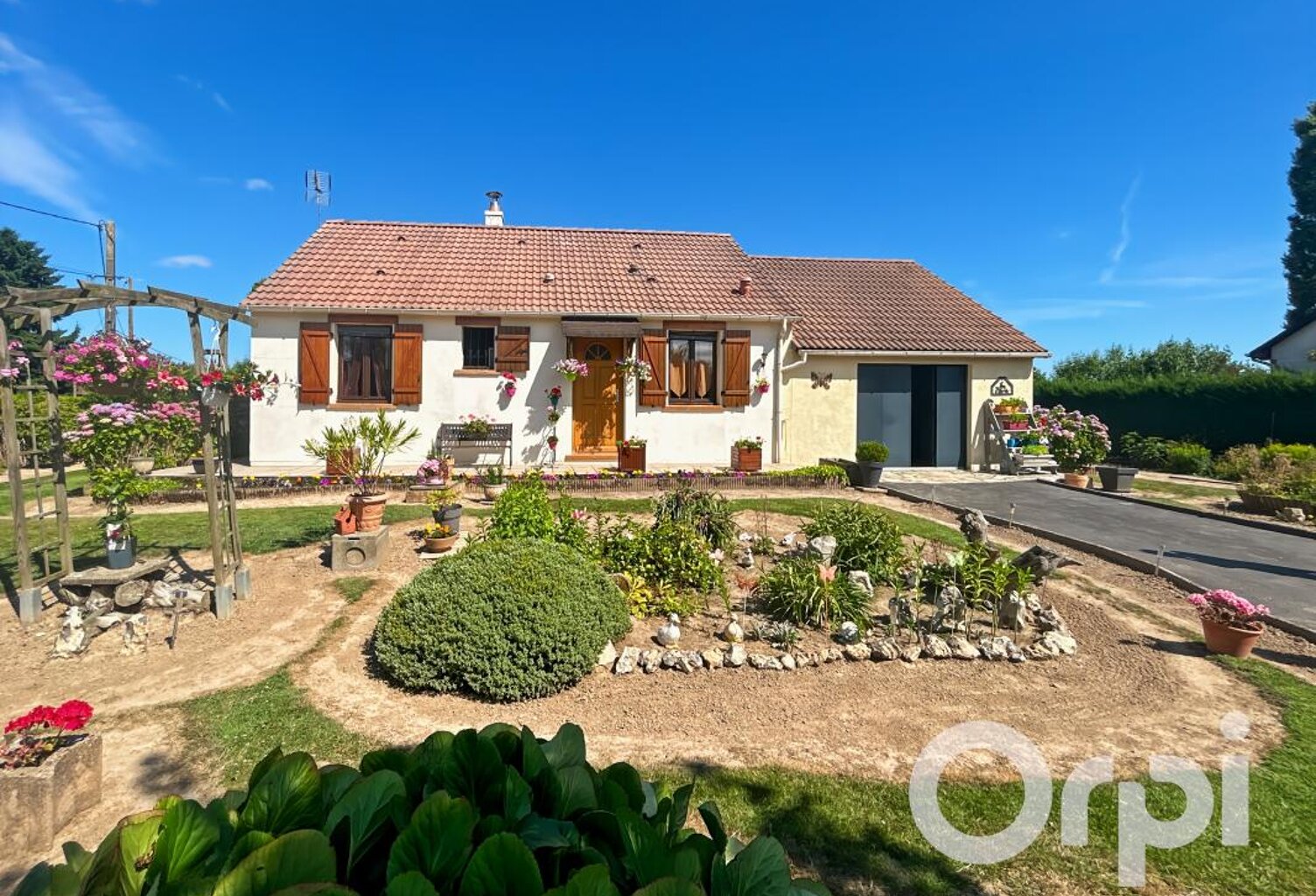 Maison À Vendre — photo 1