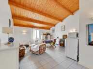 Ensemble immobilier proche centre historique St Martin de Ré — photo 3