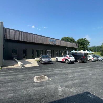 Commerce  134000 €