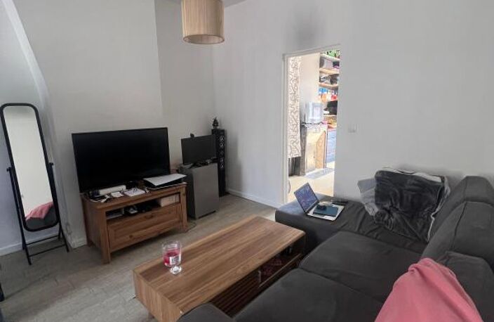 Appartement À Vendre — photo 2