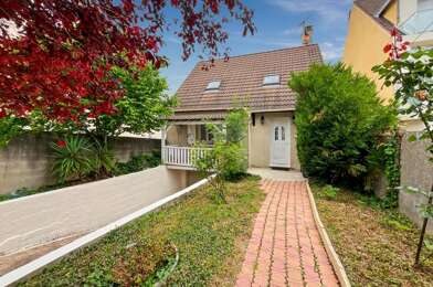 Maison 5 pièces 370000 €