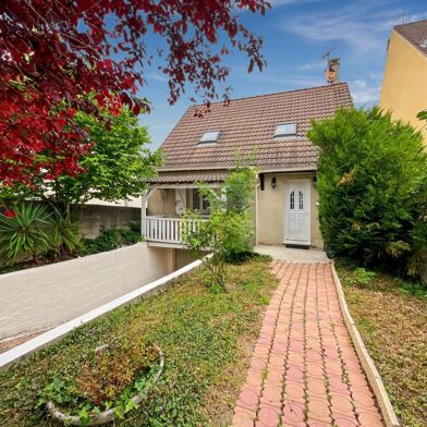 Maison 5 pièces 385000 €